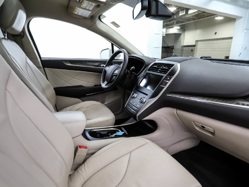 Used 2019 Lincoln MKC Reserve w/ MKC Climate Package AWD/4WD image 31