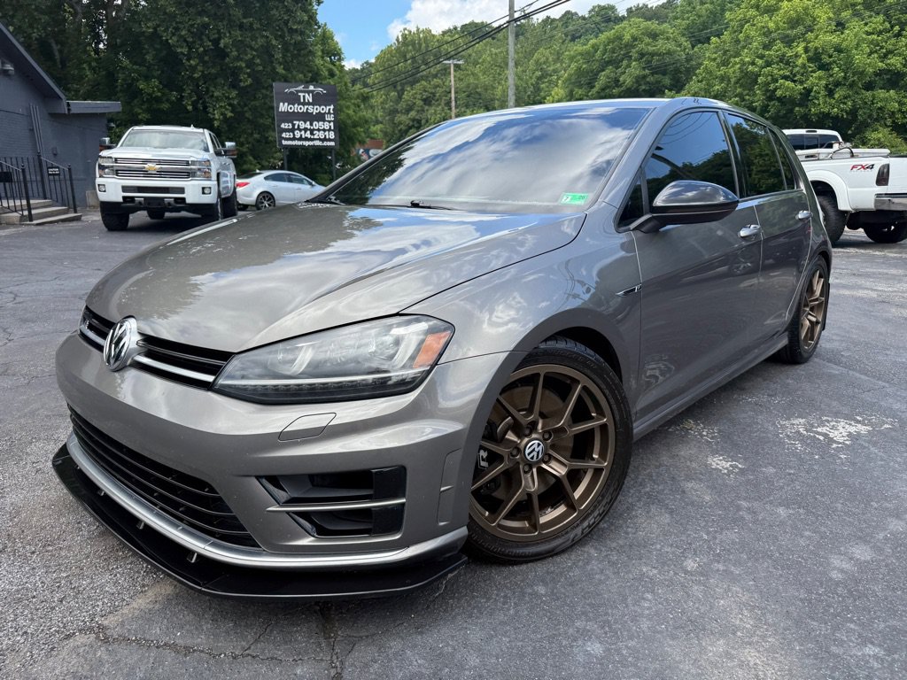 Used 2016 Volkswagen Golf 4-Door AWD/4WD image 5