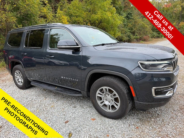 Used 2022 Jeep Wagoneer Series I AWD/4WD image 1