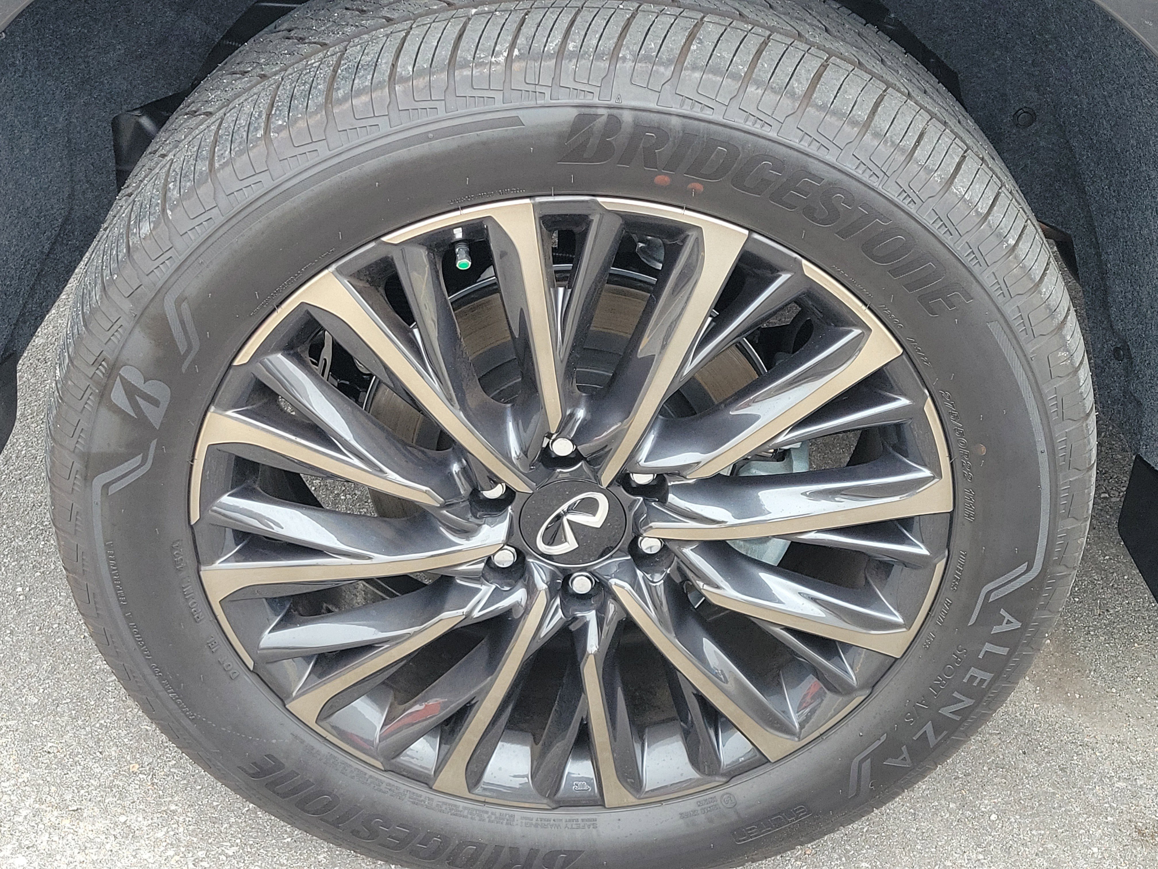 Used 2025 INFINITI QX80 Autograph image 11