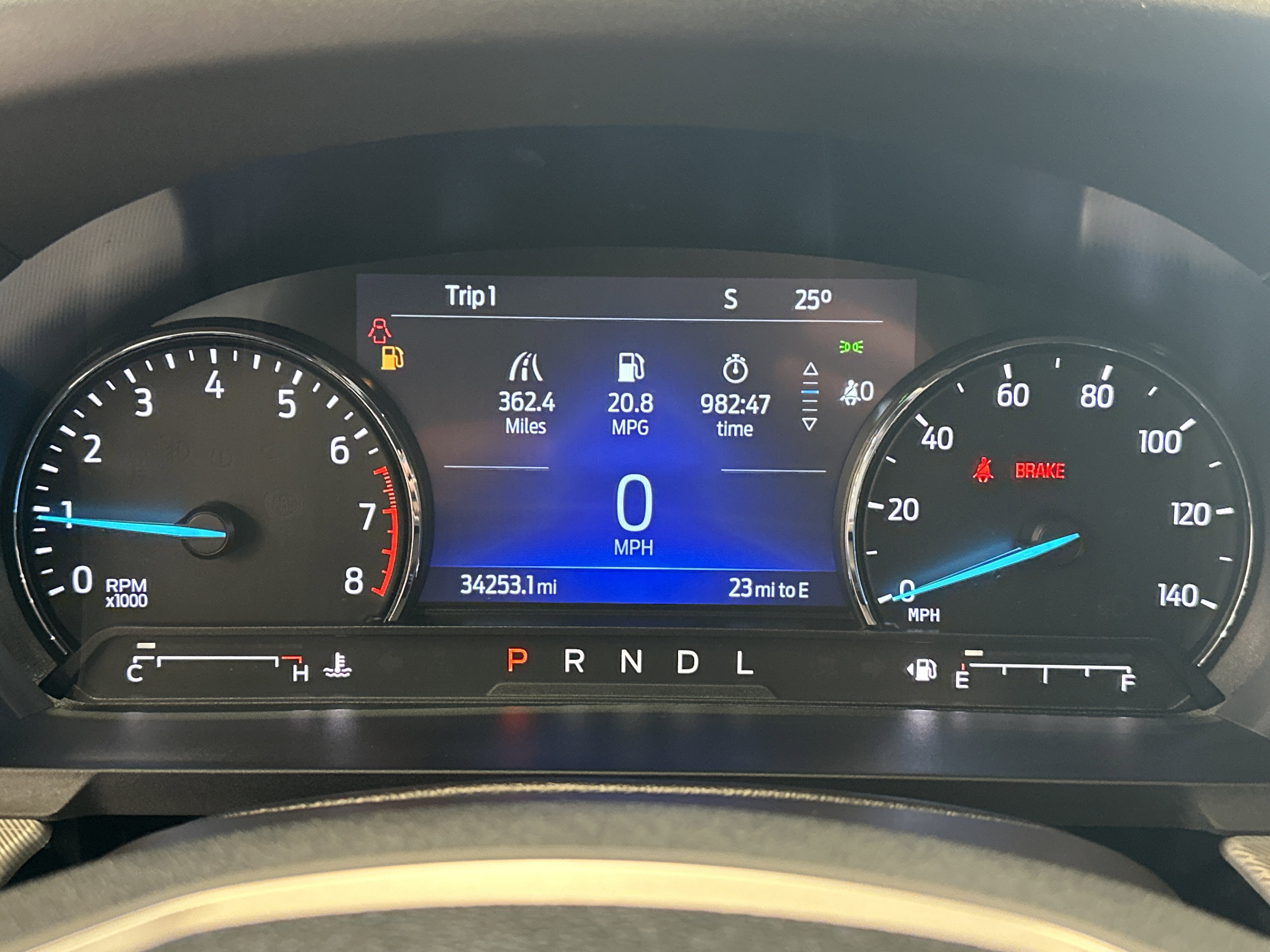 Used 2023 Ford Explorer XLT w/ Equipment Group 202A image 38