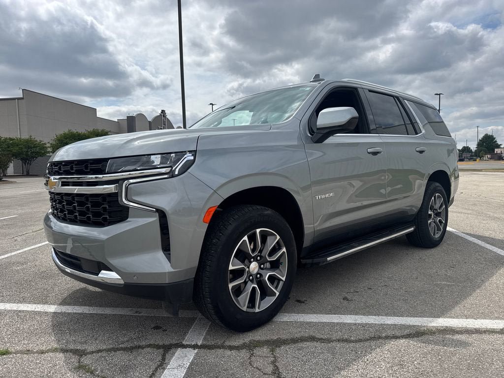 Used 2024 Chevrolet Tahoe LS w/ Driver Alert Package RWD image 2