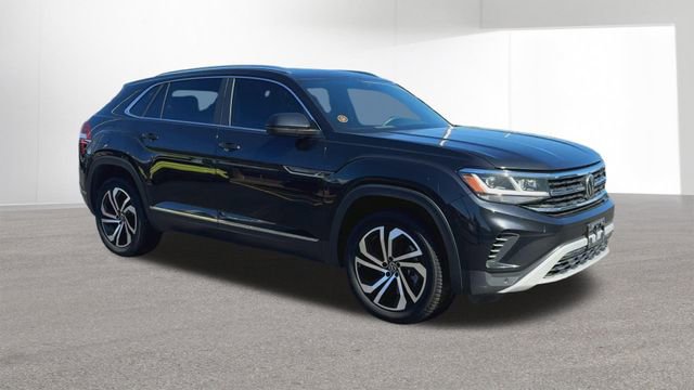 Used 2023 Volkswagen Atlas Cross Sport SEL image 2