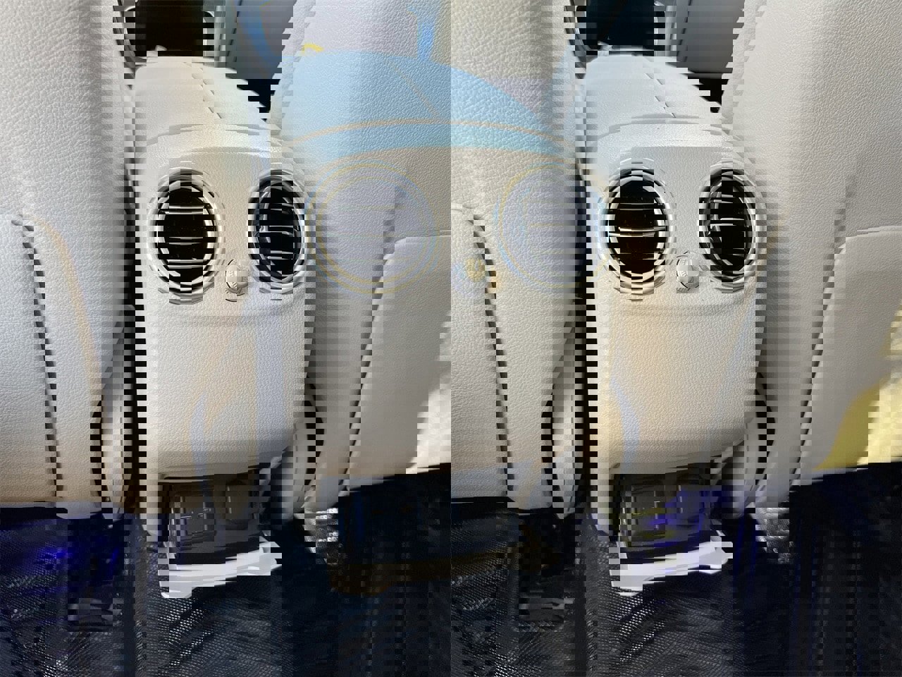 Used 2022 Mercedes-Benz GLC 300 image 27