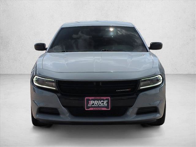 Used 2021 Dodge Charger SXT w/ Blacktop Package RWD image 2