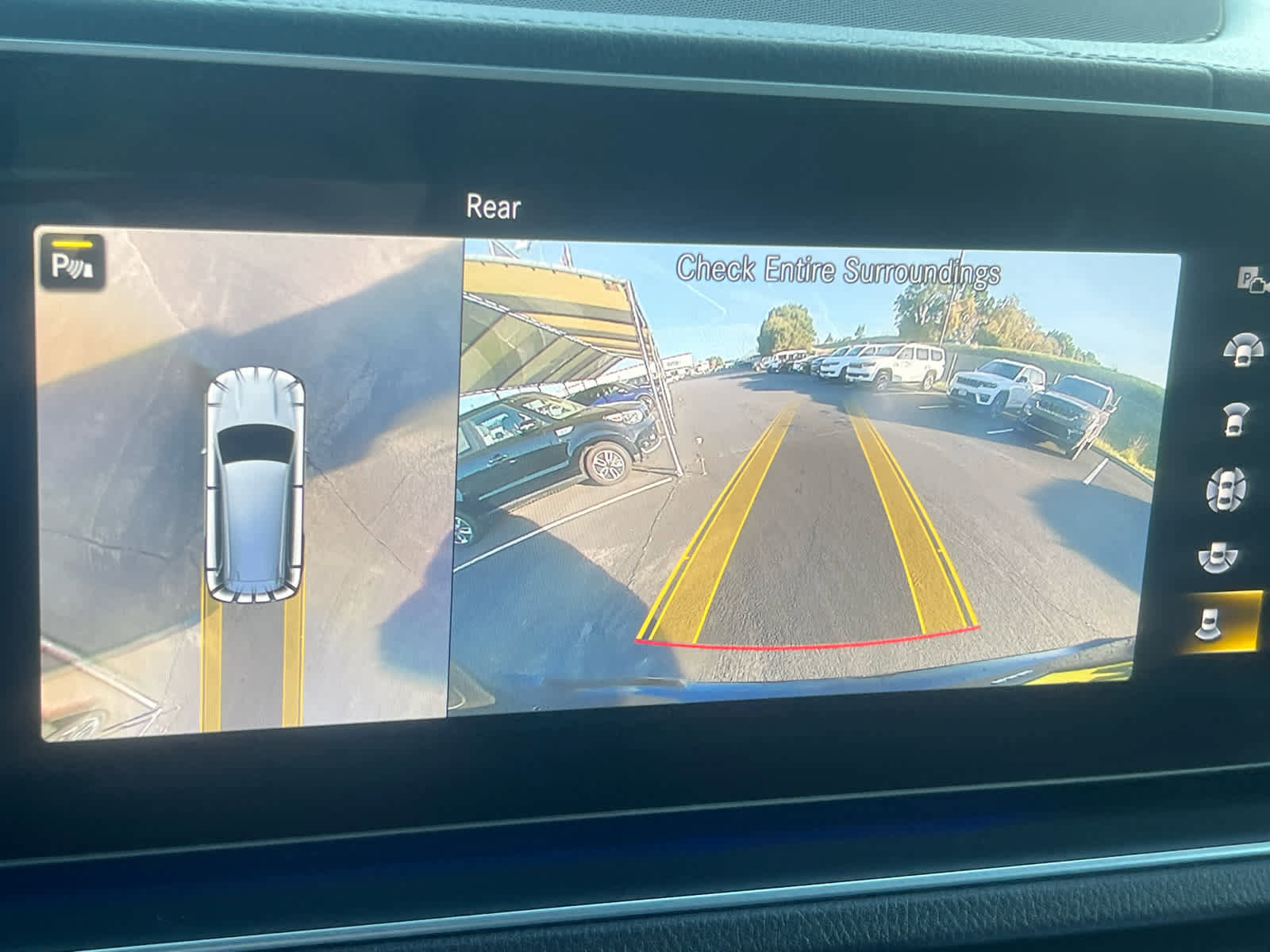 Used 2022 Mercedes-Benz GLS 450 4MATIC image 22