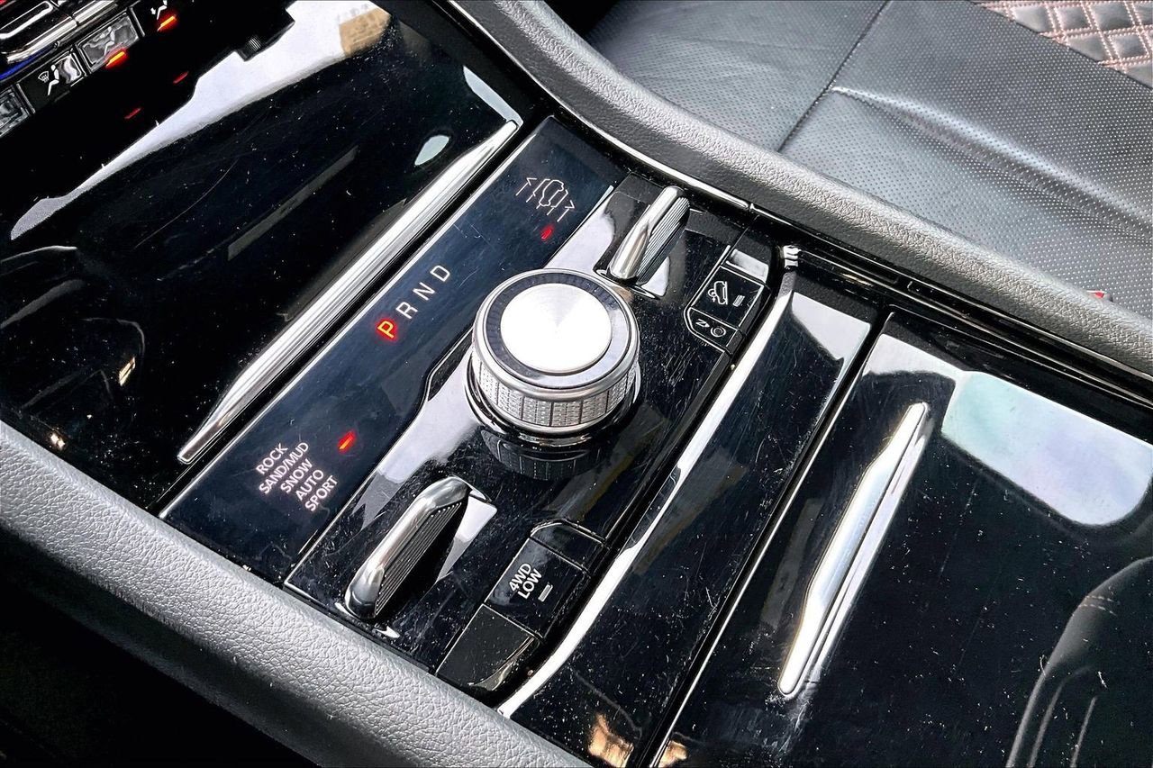 Certified 2022 Jeep Grand Cherokee Summit w/ Adv Protech Group IV image 32