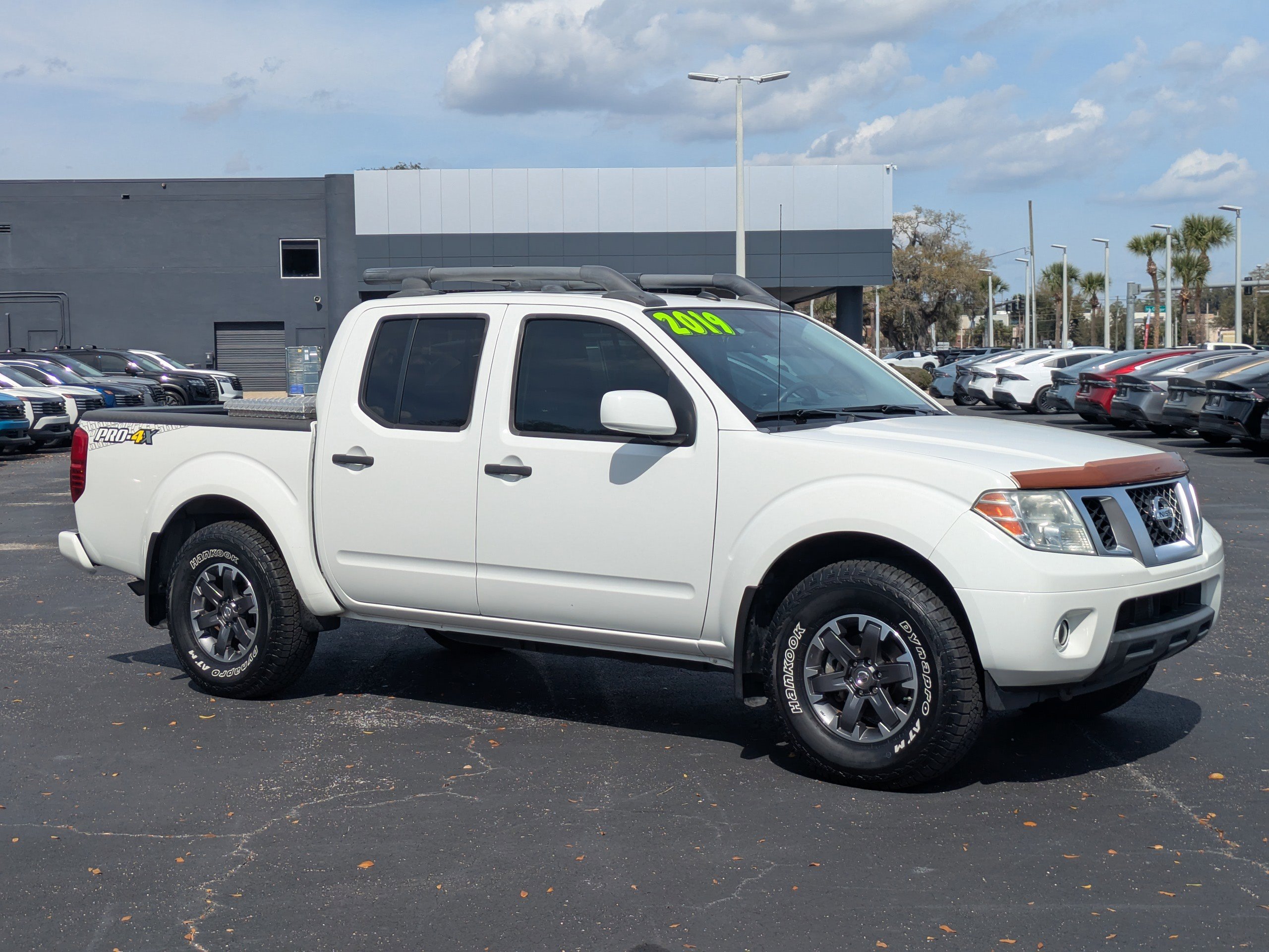 Used 2019 Nissan Frontier PRO-4X w/ Pro-4x Luxury Package image 2