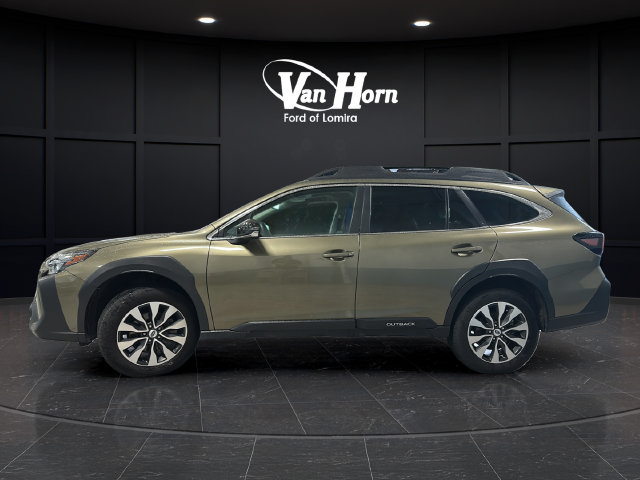 Used 2025 Subaru Outback Limited AWD/4WD image 4