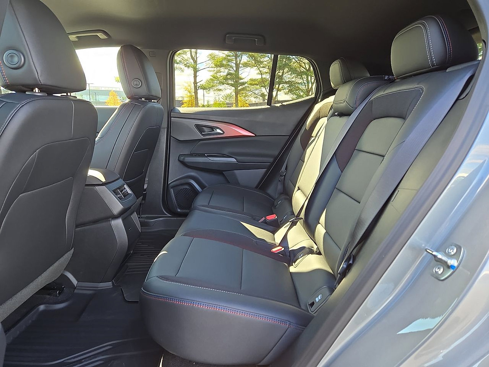 New 2026 Chevrolet Equinox EV RS image 13