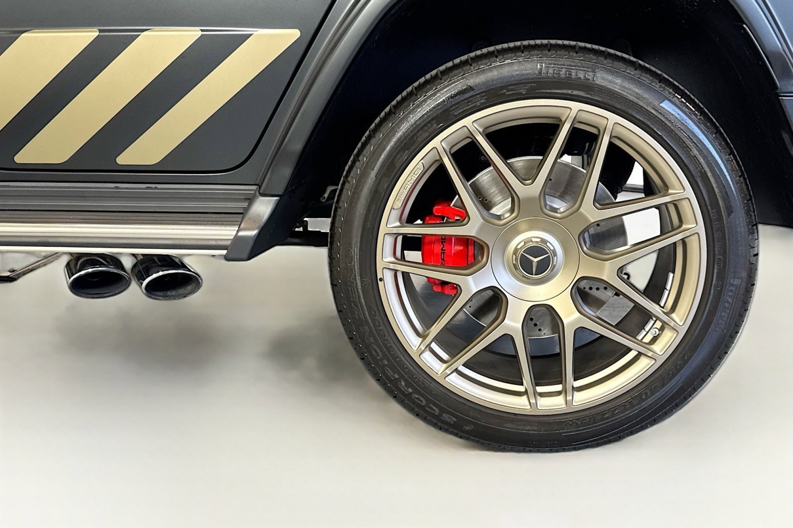 Certified 2024 Mercedes-Benz G 63 AMG AMG G 63 4MATIC SUV GRAND EDIT image 31