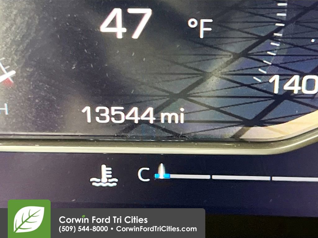 Used 2025 GMC Sierra 3500 Denali image 2