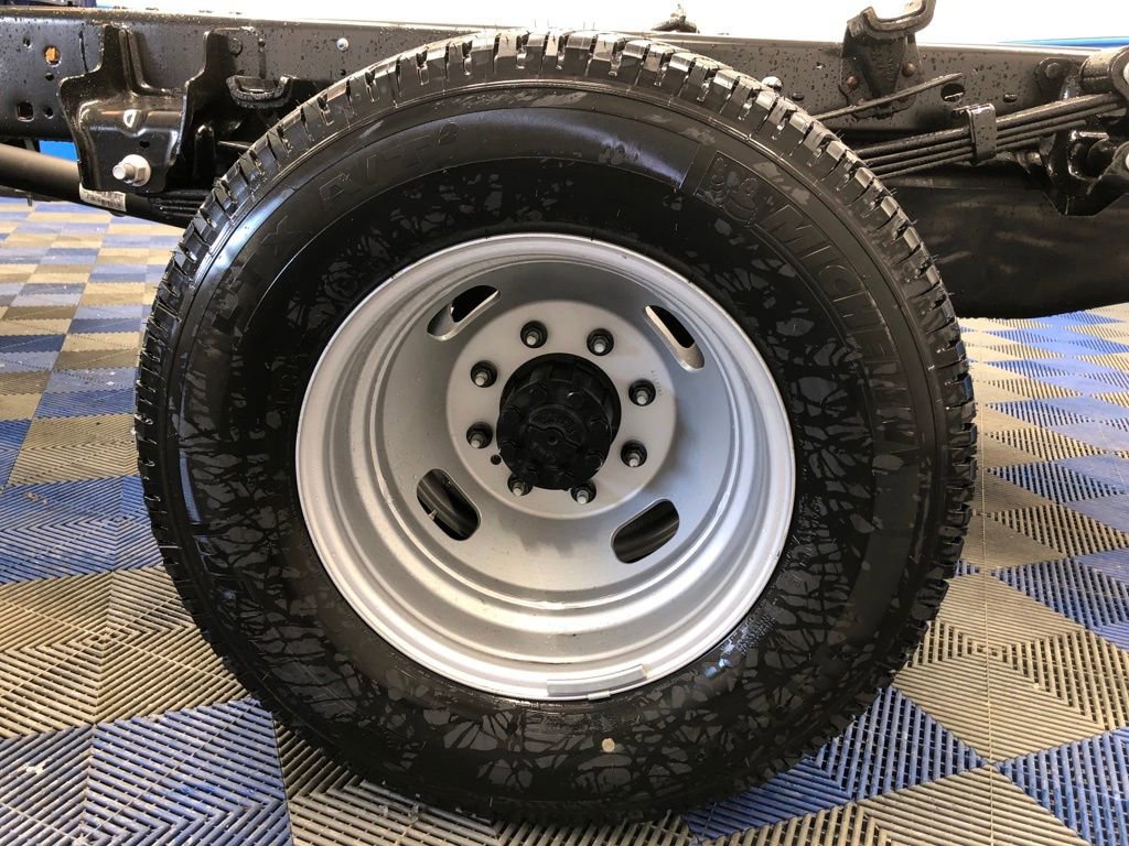 New 2026 Ford F350 XL w/ XL Chrome Package AWD/4WD image 22
