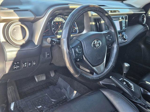 Used 2015 Toyota RAV4 Limited image 9