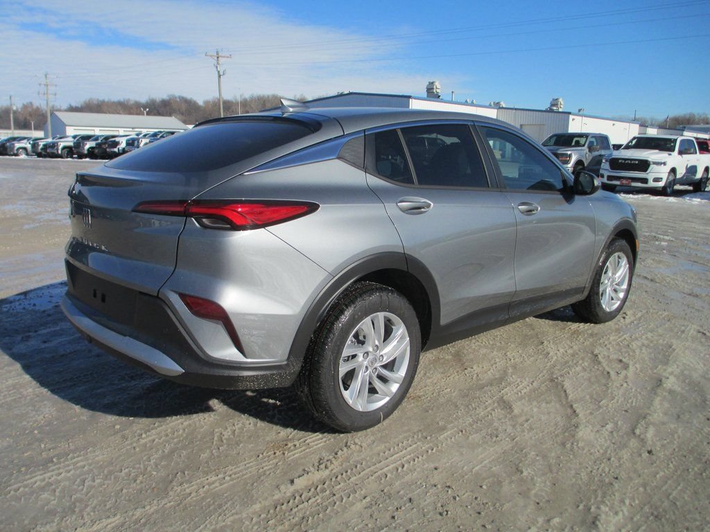 New 2026 Buick Envista Sport Touring w/ Convenience I Package FWD image 5