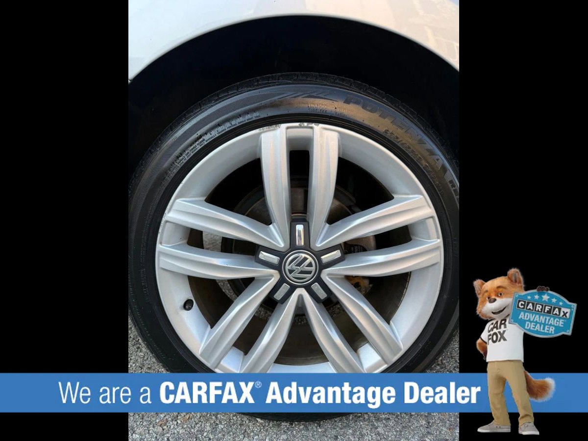 Used 2017 Volkswagen Passat 1.8T SEL Premium image 6