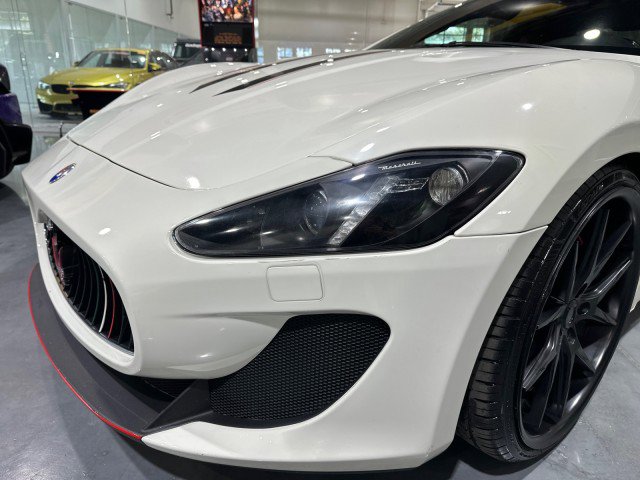 Used 2013 Maserati GranTurismo MC RWD image 21