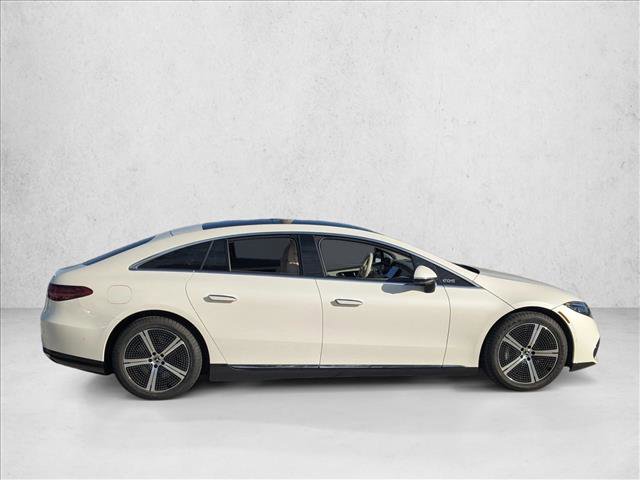 Used 2022 Mercedes-Benz EQS 450+ Sedan image 4