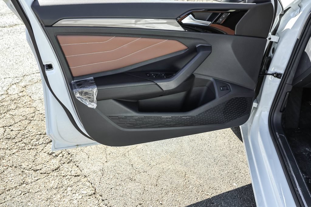 New 2026 Volkswagen Jetta SEL FWD image 32