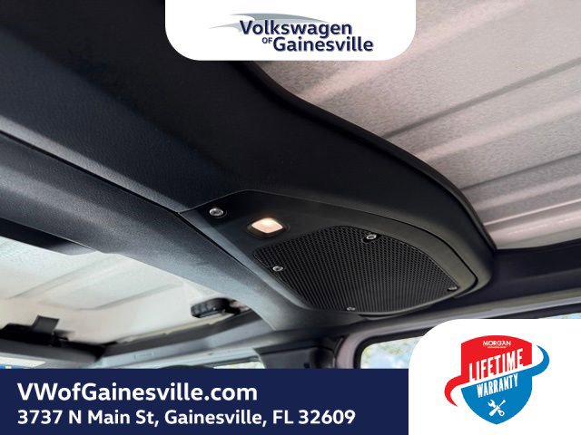 Used 2025 Jeep Wrangler Sahara w/ Safety Group image 16