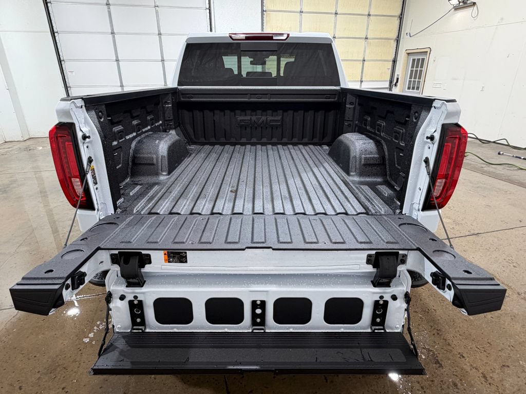 New 2026 GMC Sierra 1500 SLT w/ SLT Premium Package AWD/4WD image 20
