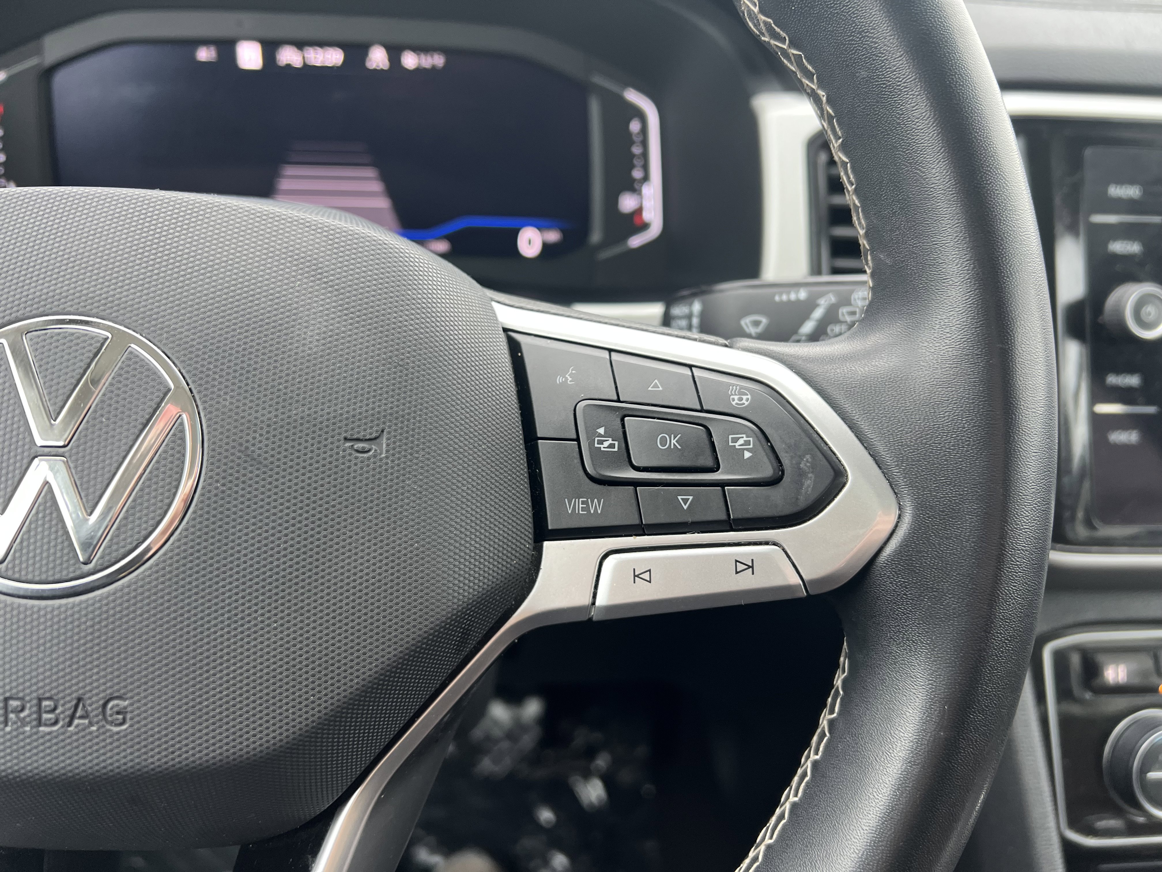 Used 2021 Volkswagen Atlas SEL image 22