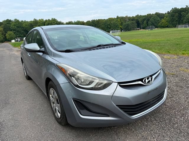 Used 2016 Hyundai Elantra SE FWD image 6
