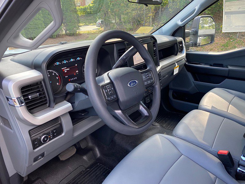 New 2026 Ford F350 XL image 10