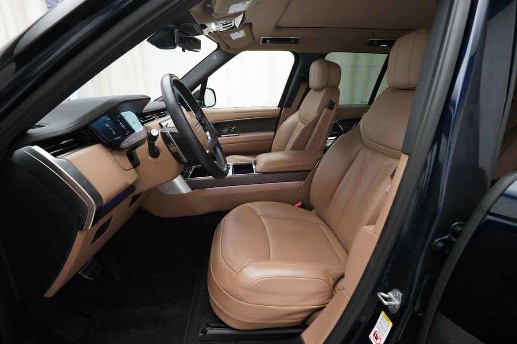 Used 2023 Land Rover Range Rover SE image 7