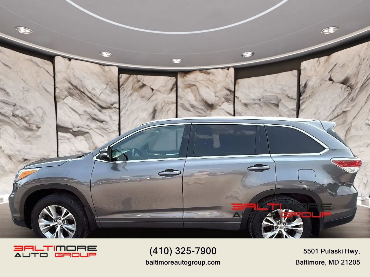 Used 2015 Toyota Highlander XLE AWD/4WD image 7