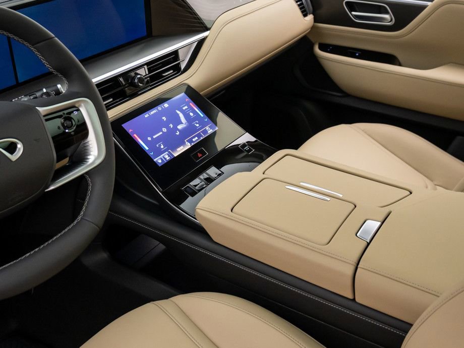 New 2026 INFINITI QX80 Pure w/ Cargo Package image 11