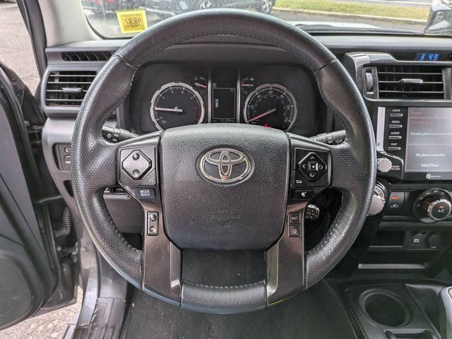 Certified 2020 Toyota 4Runner TRD Off-Road Premium w/ Moonroof Package AWD/4WD image 17