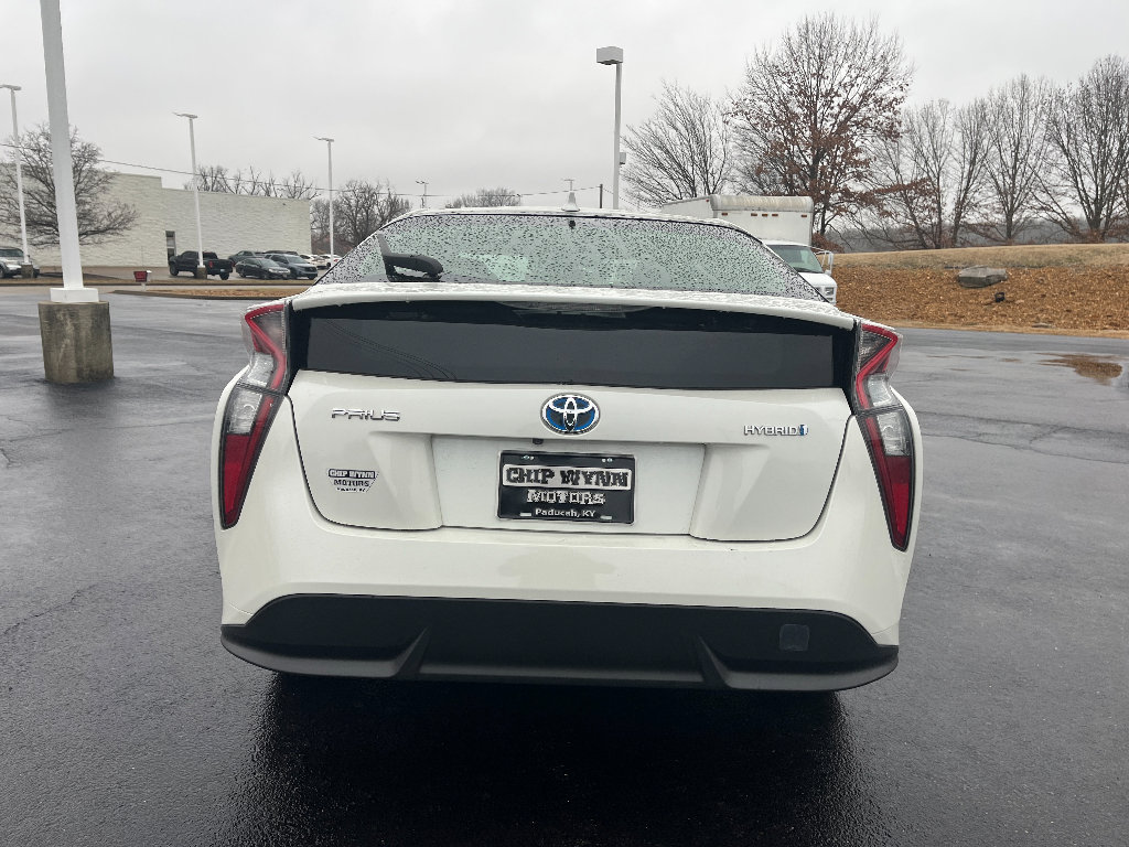 Used 2016 Toyota Prius Three Touring image 7