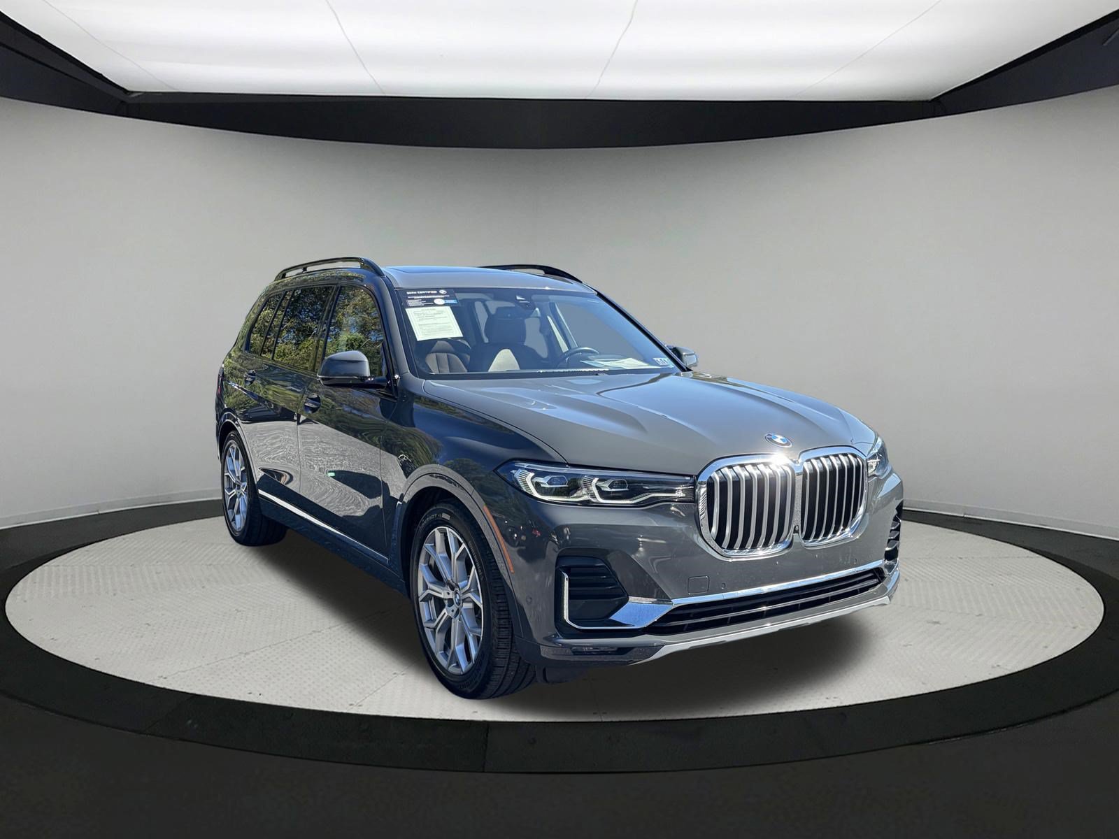 Certified 2022 BMW X7 xDrive40i w/ Cold Weather Package AWD/4WD image 4