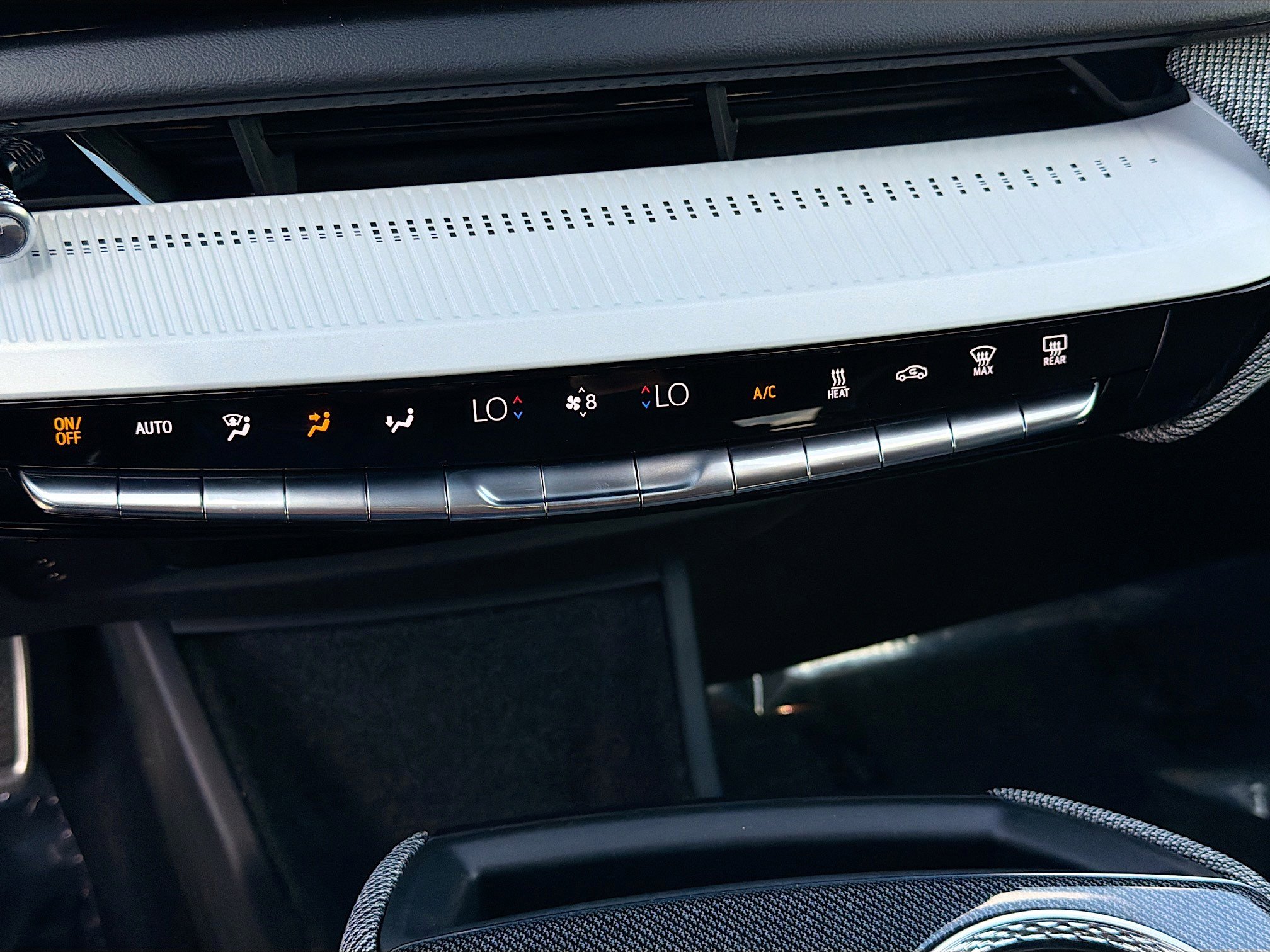 Used 2025 Cadillac Optiq Sport 1 image 34