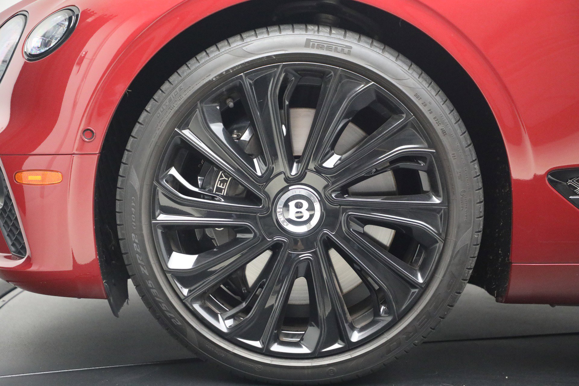 Used 2022 Bentley Continental GT image 16