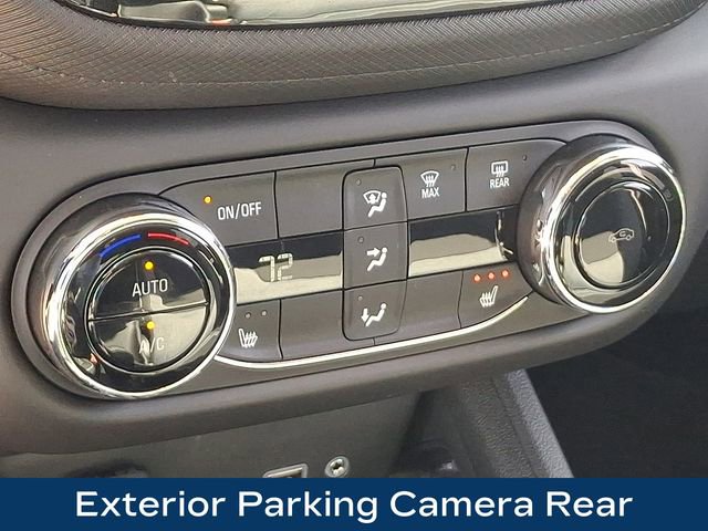 Used 2023 Chevrolet TrailBlazer LT w/ Convenience Package AWD/4WD image 14