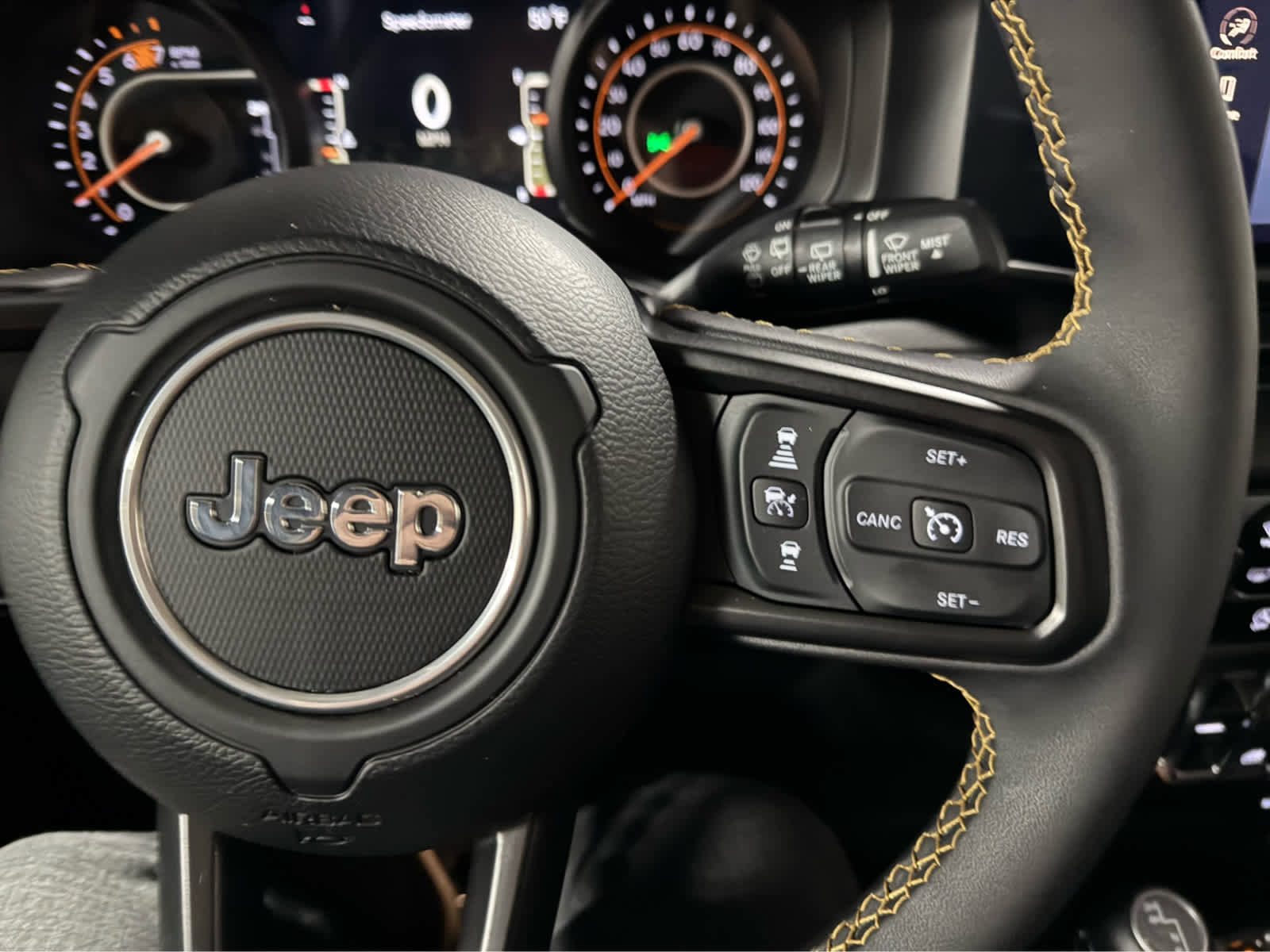 Used 2024 Jeep Wrangler Sport S image 21