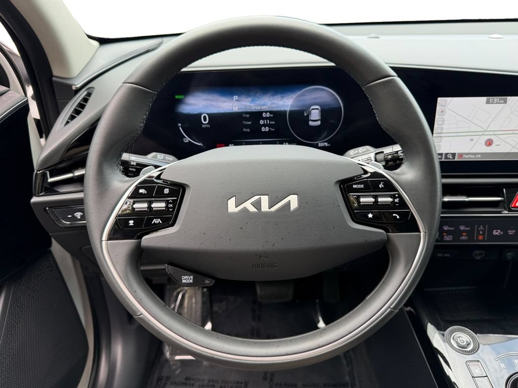 Certified 2025 Kia Niro Wind FWD image 19