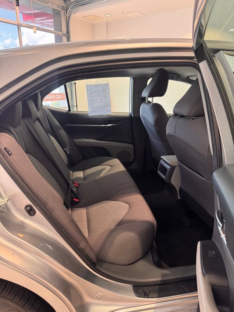Used 2022 Toyota Camry LE w/ Convenience Package FWD image 30