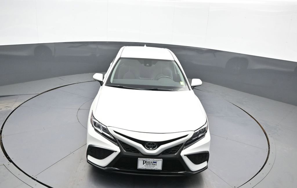 Certified 2023 Toyota Camry SE image 34