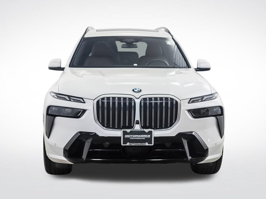 Used 2023 BMW X7 xDrive40i w/ Executive Package AWD/4WD image 8