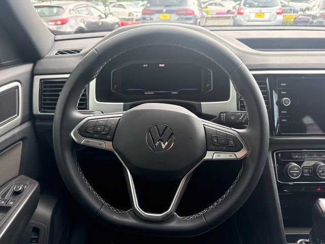 Used 2023 Volkswagen Atlas Cross Sport SE AWD/4WD image 18