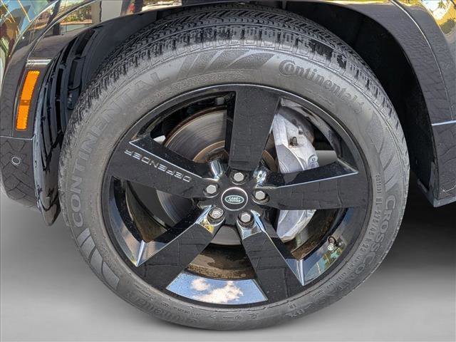 Certified 2023 Land Rover Defender 130 X-Dynamic SE image 20