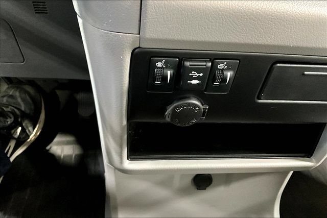 Used 2019 Toyota Sienna XLE FWD image 16