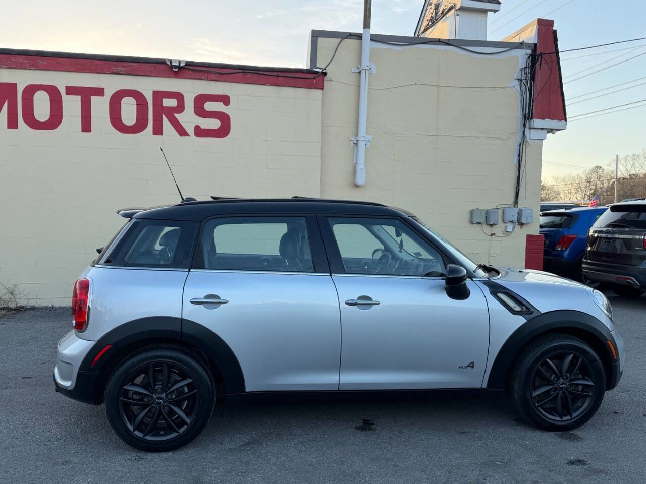 Used 2012 MINI Cooper Countryman S image 8
