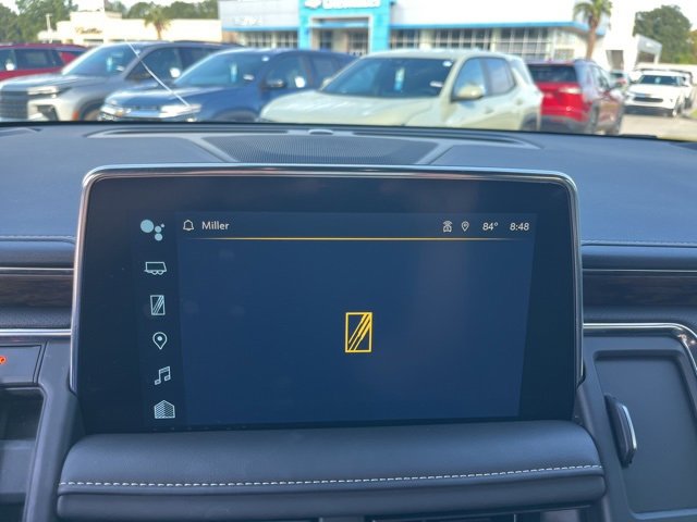 Used 2024 Chevrolet Suburban Premier image 27