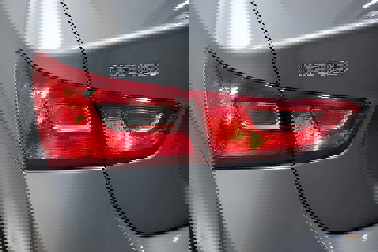 Used 2023 Chevrolet Malibu LT image 31