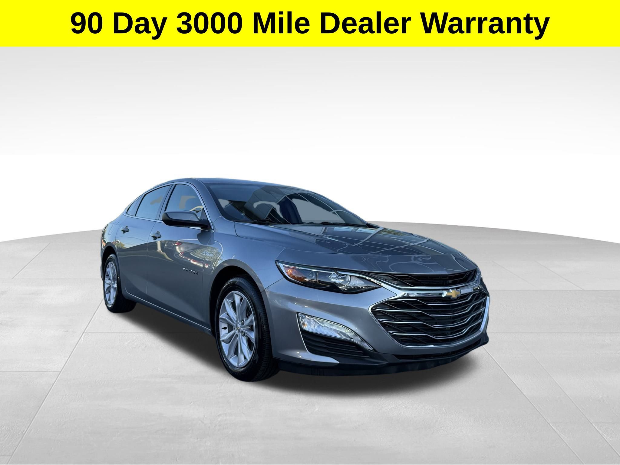 Used 2025 Chevrolet Malibu LT image 1