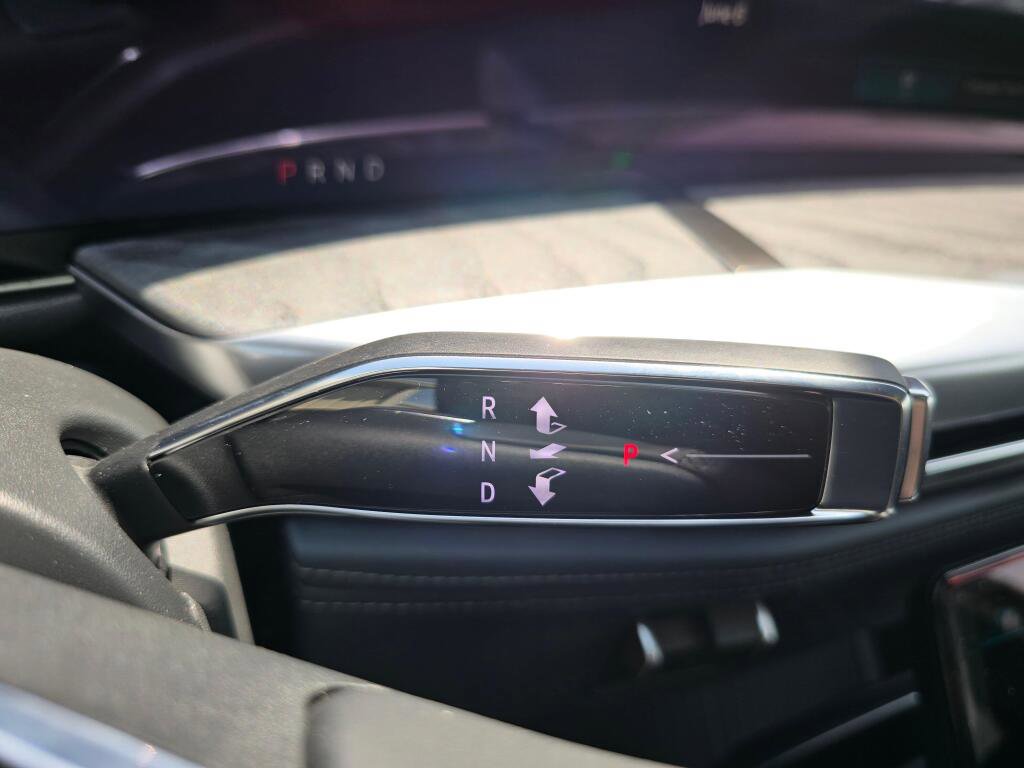 New 2025 Cadillac Escalade IQ Luxury 2 image 28